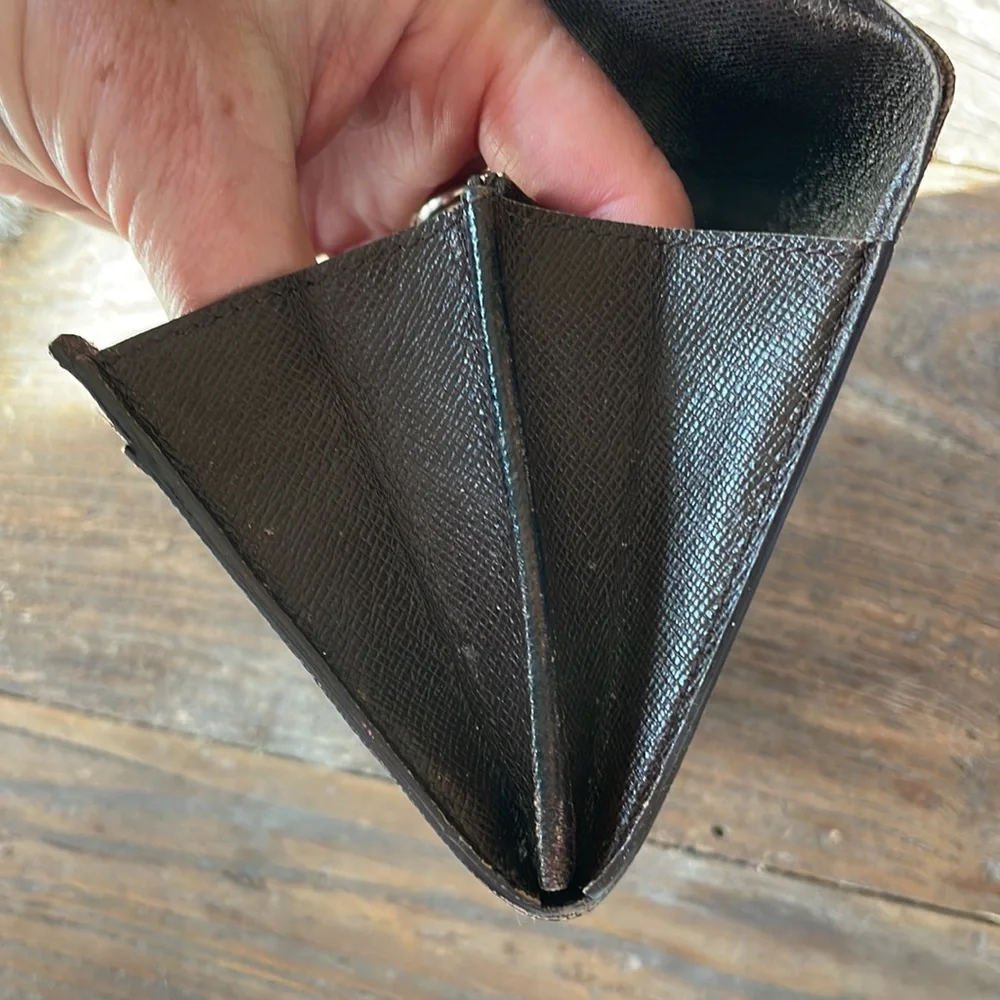 Vintage Louis Vuitton Damier Sarah long wallet & dust cover‎ EVC